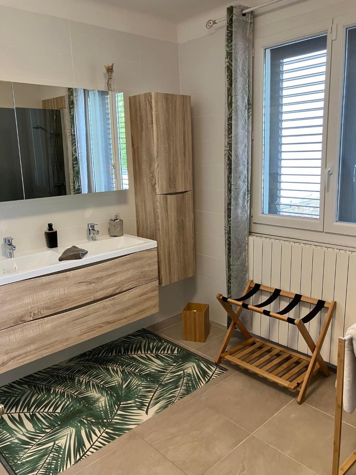 Histoire D'O - Les Piscines - Chambres D'Hotes Bezouce Ngoại thất bức ảnh