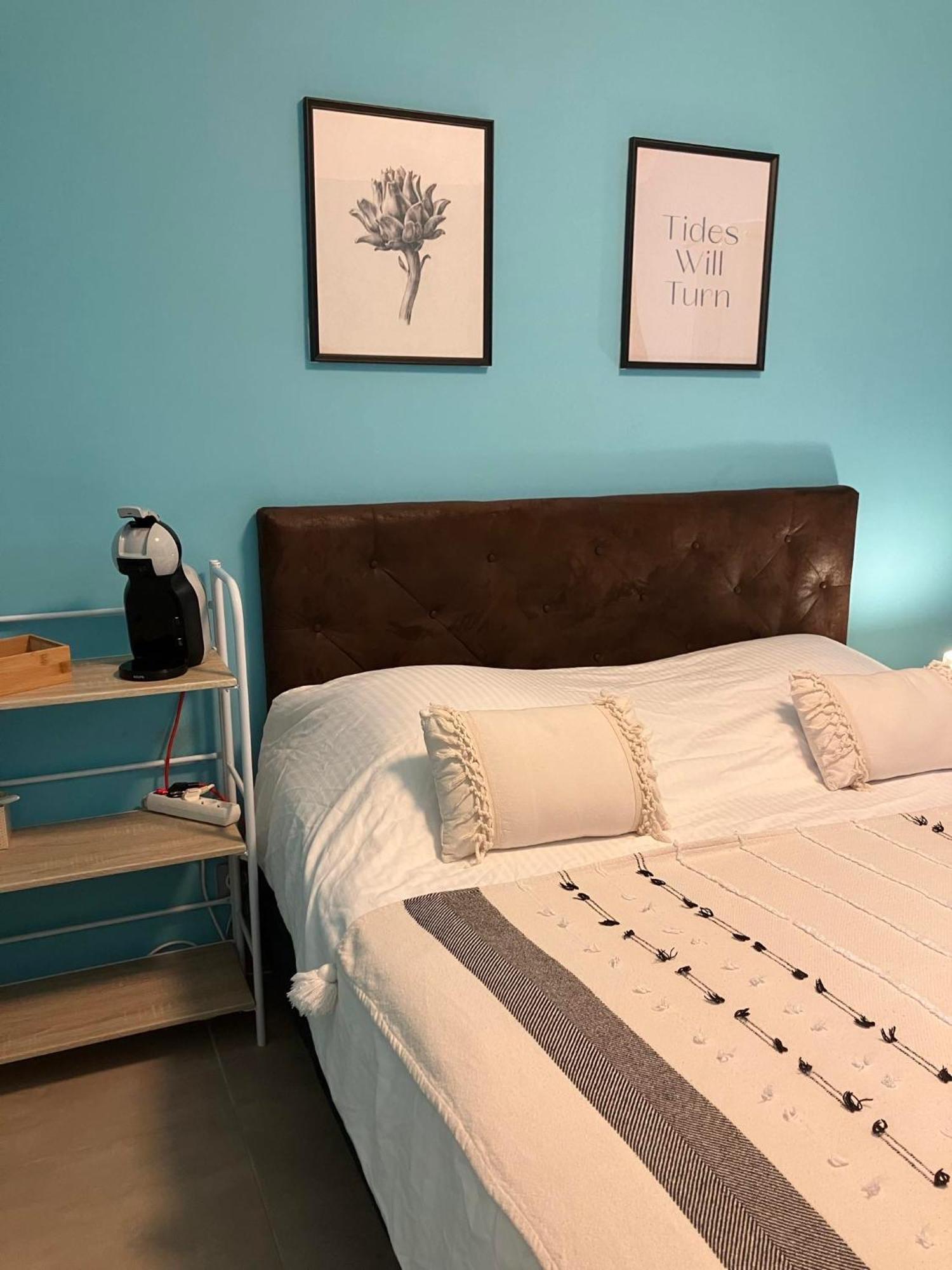 Histoire D'O - Les Piscines - Chambres D'Hotes Bezouce Ngoại thất bức ảnh