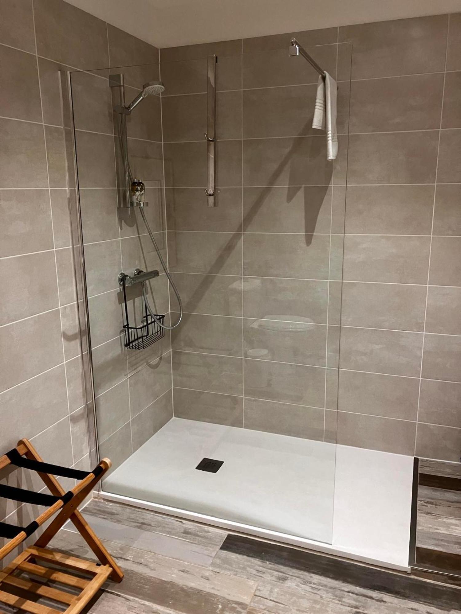 Histoire D'O - Les Piscines - Chambres D'Hotes Bezouce Ngoại thất bức ảnh